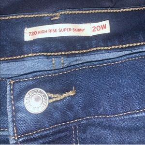 Levi’s 720 High Rise Super Skinny